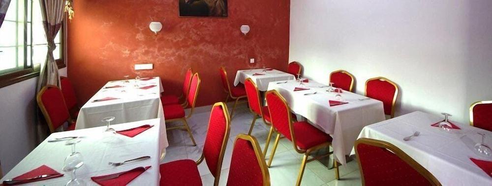 Hotel Residence La Corniche داكاغْ المظهر الخارجي الصورة