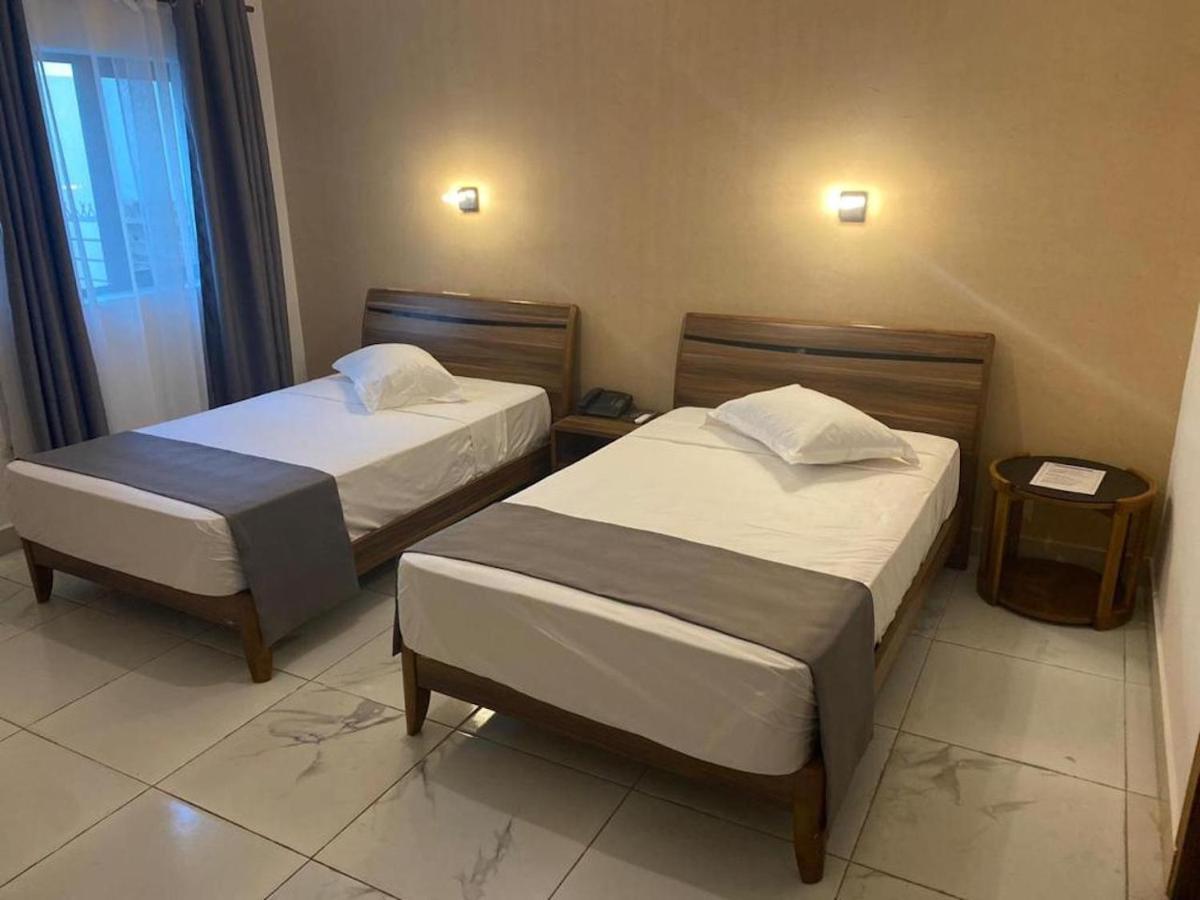 Hotel Residence La Corniche داكاغْ المظهر الخارجي الصورة